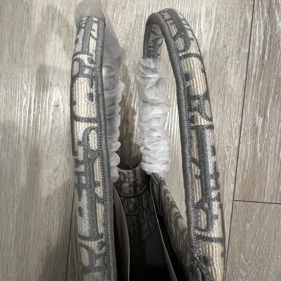 Christian Dior Medium Dior Book Tote Bag 
Copy Luxury Designer - Picture 11 of 13